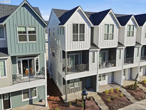 3382 SE BROOKWOOD AVE Hillsboro OR 97123