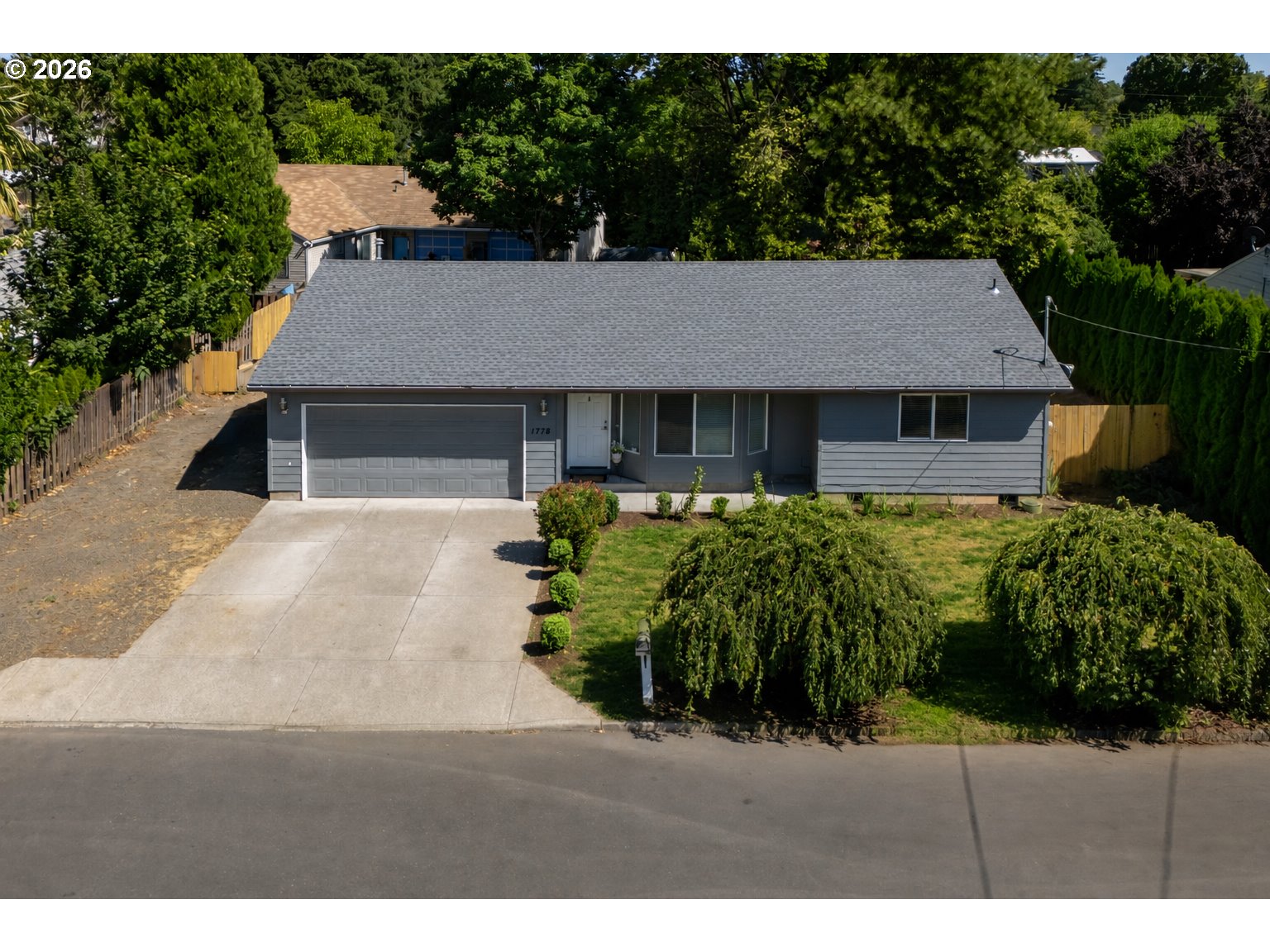 1778 SE JEAN LN