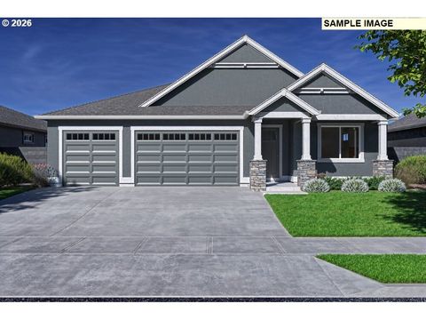 7323 SE Treeline ST Hillsboro OR 97123