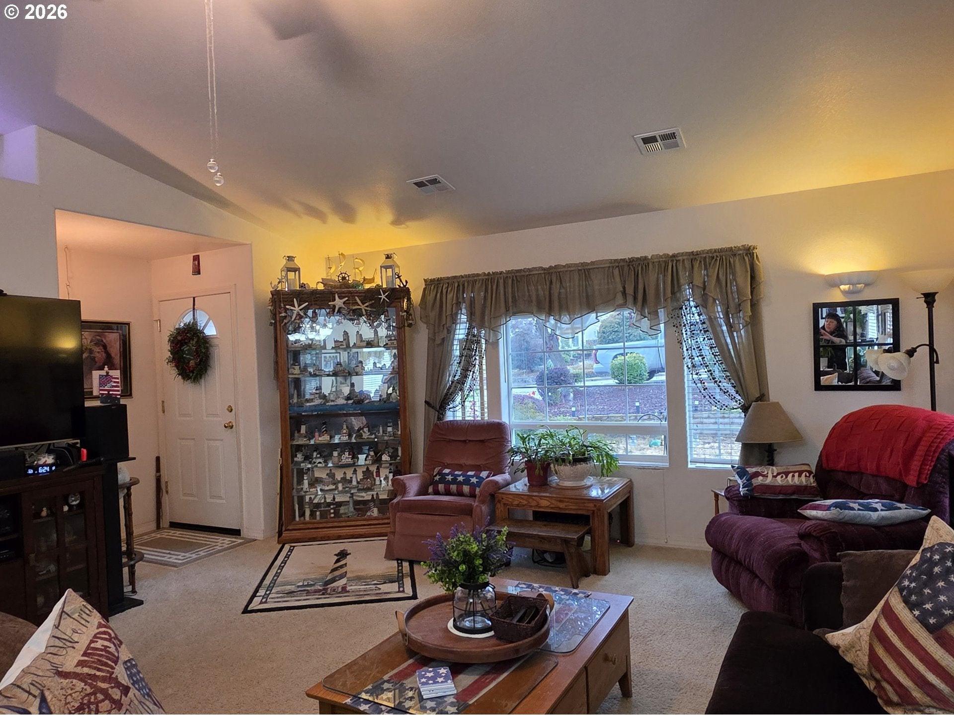 411 SUNNYSIDE DR