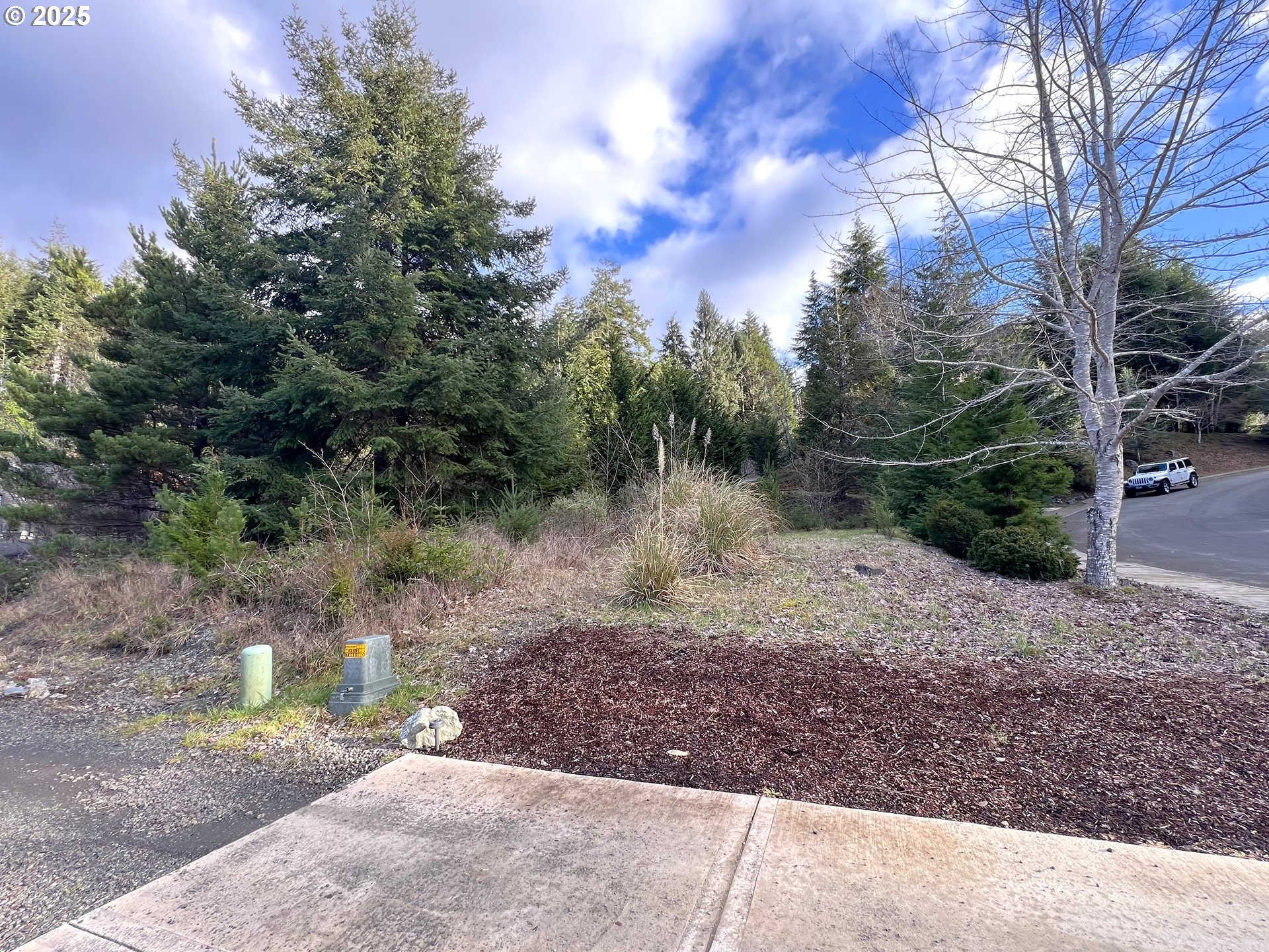 2211 Timberline DR 27
