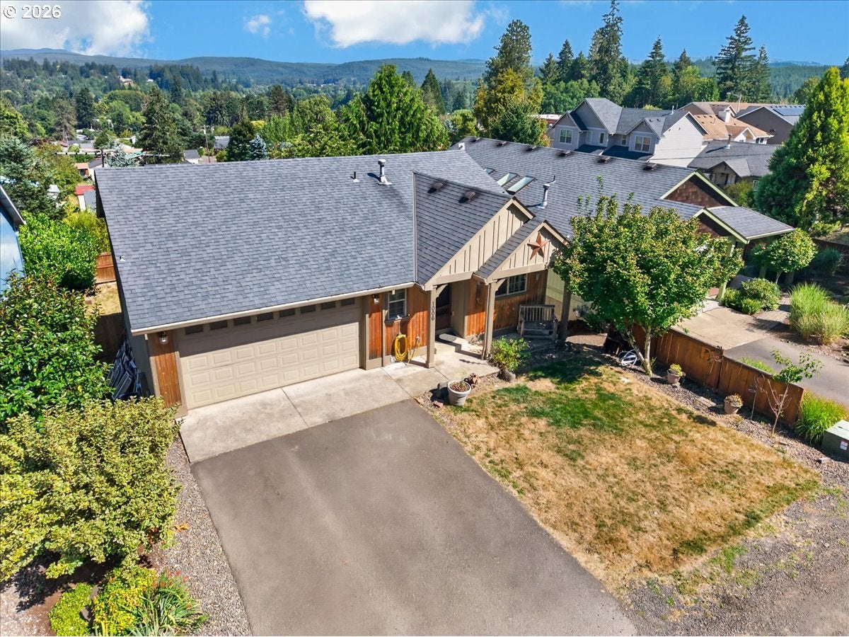 1006 5th AVE