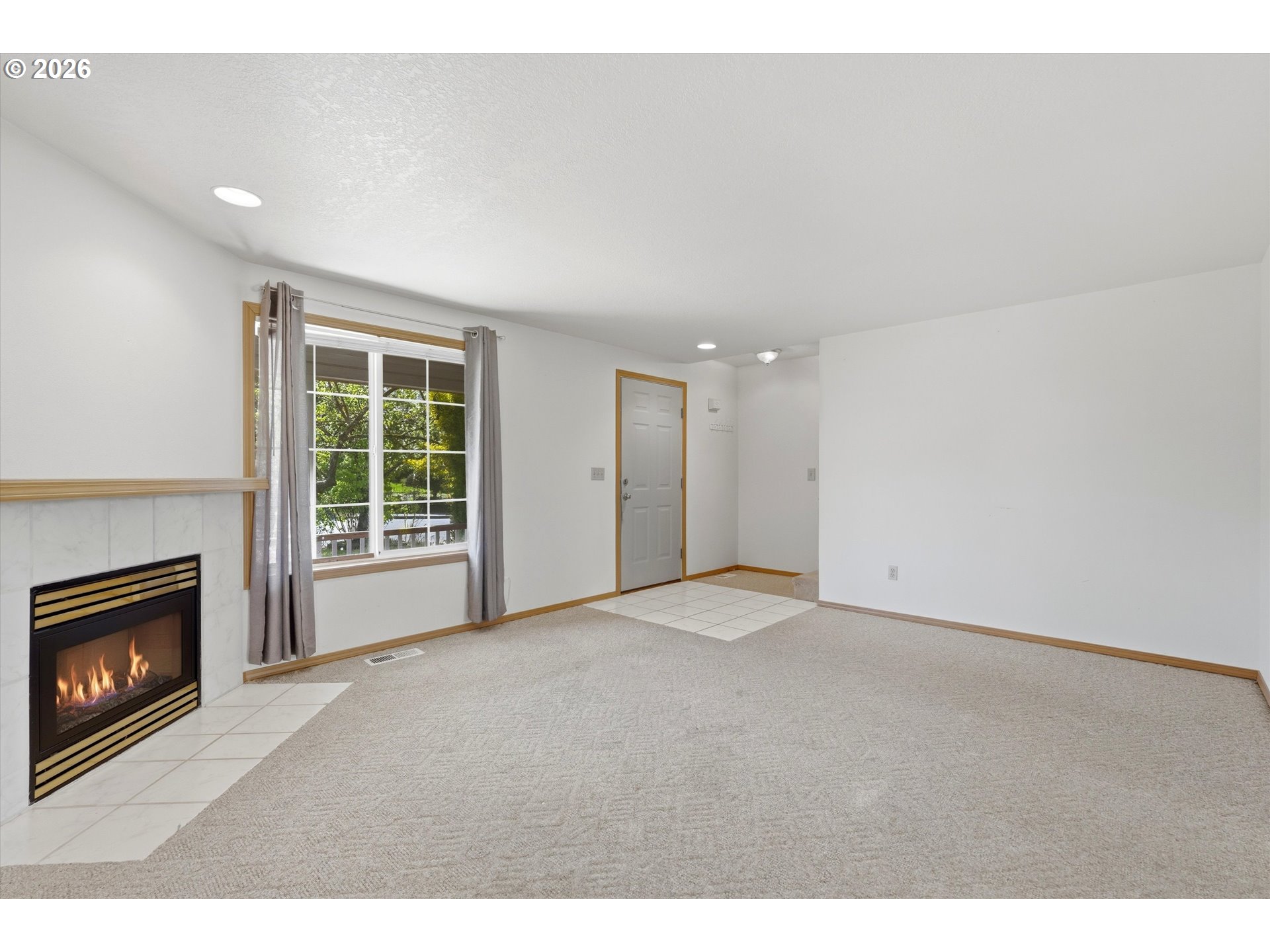 12205 SE MOUNTAIN SUN DR