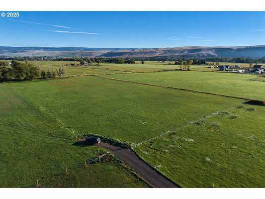 UPPER DIAMOND LN, WALLOWA, OR 97885 - Image e8b1bf46fab3fb8f2668f5d98eb53eef/2379835878