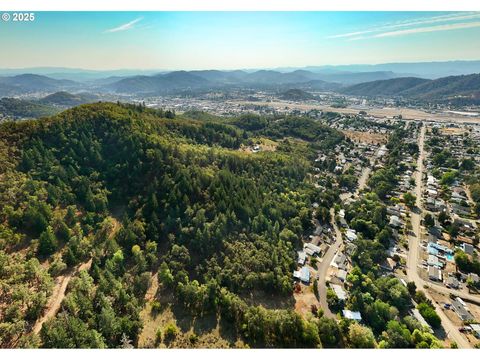 0 NE CARMEN ST Roseburg OR 97470