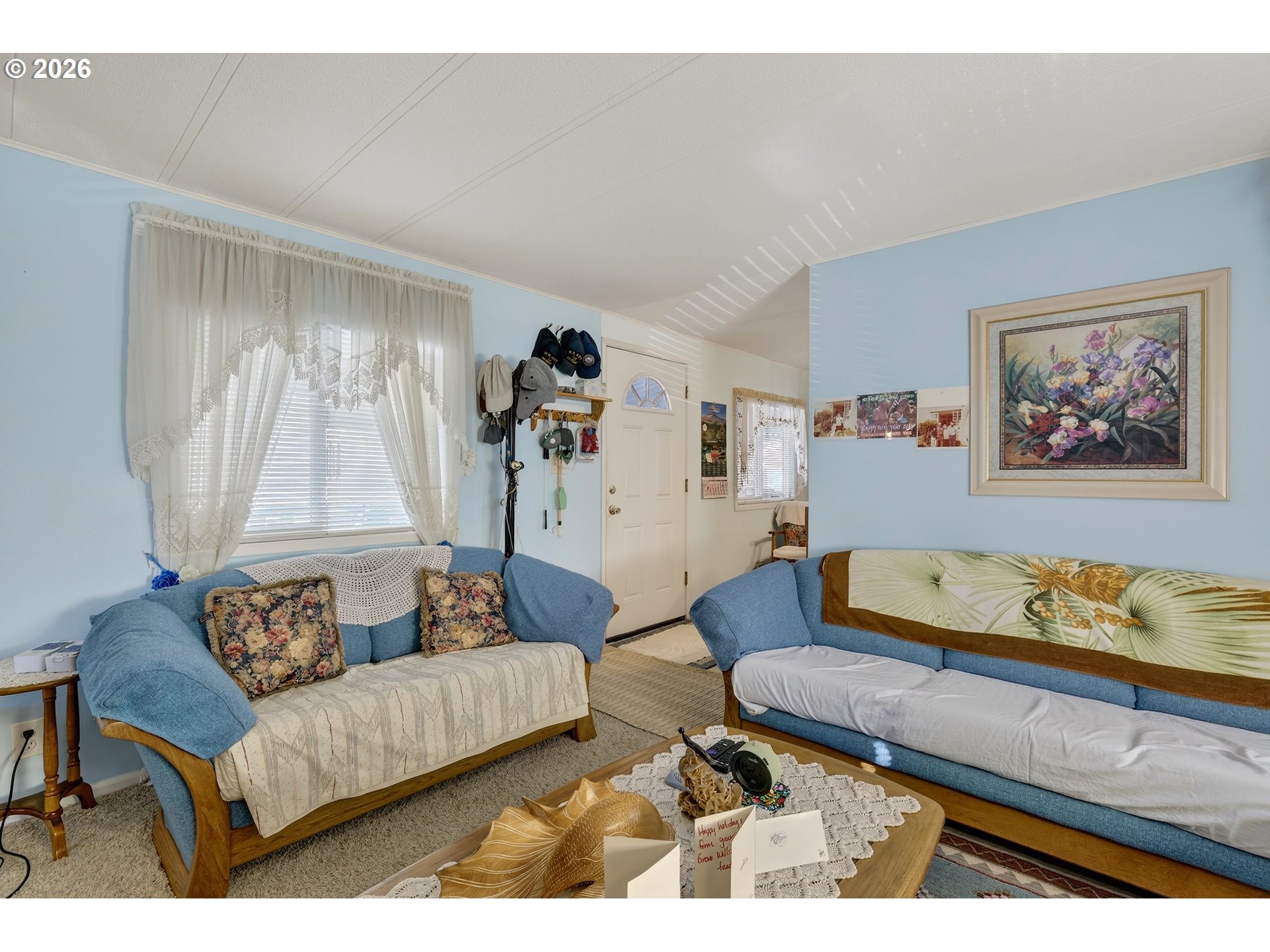 2710 SE COURTNEY AVE