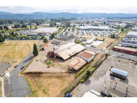 523 7TH AVE Longview WA 98632