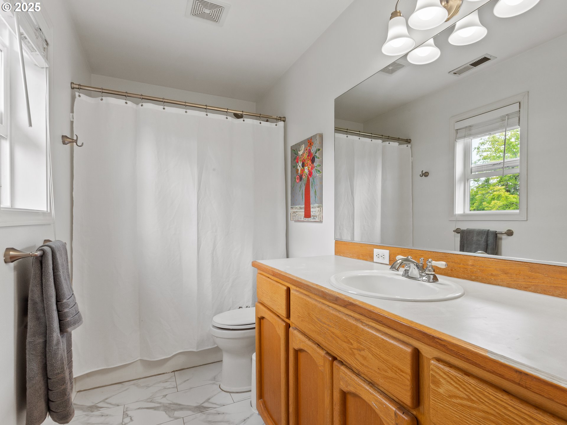 Vancouver, Washington 98683, United States, 4 Bedrooms Bedrooms, ,3 BathroomsBathrooms,Residential,Pending,161476