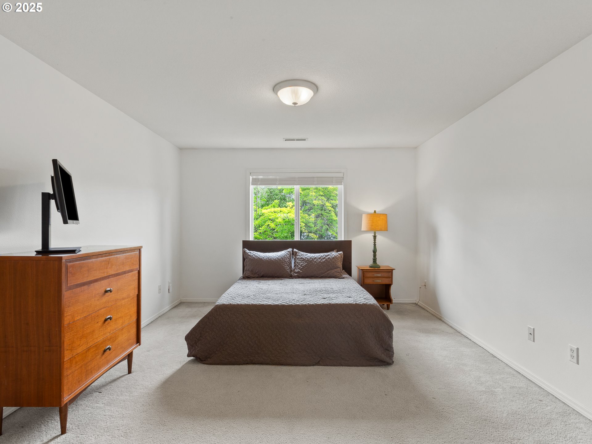 Vancouver, Washington 98683, United States, 4 Bedrooms Bedrooms, ,3 BathroomsBathrooms,Residential,Pending,161476