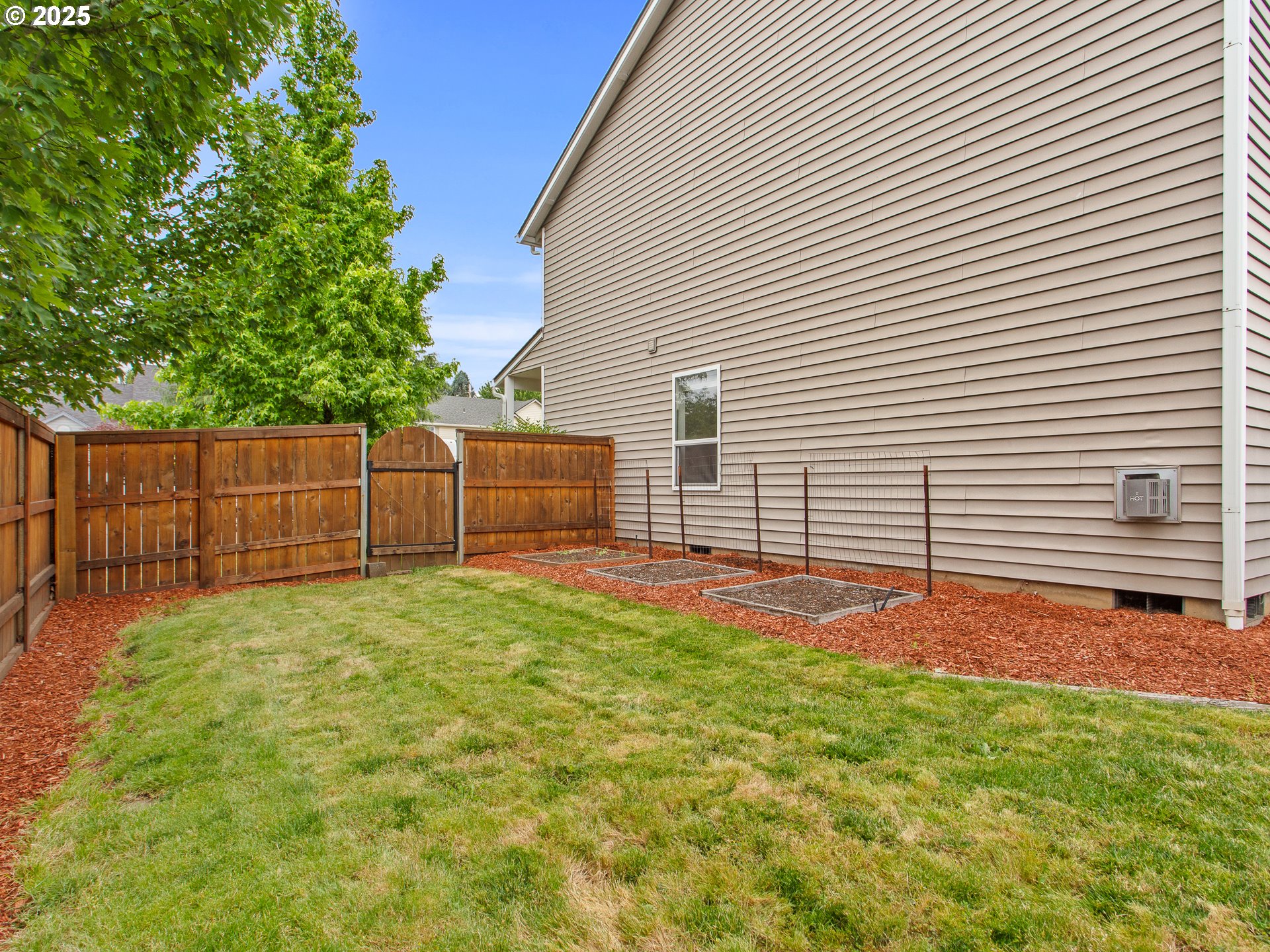 Vancouver, Washington 98683, United States, 4 Bedrooms Bedrooms, ,3 BathroomsBathrooms,Residential,Pending,161476