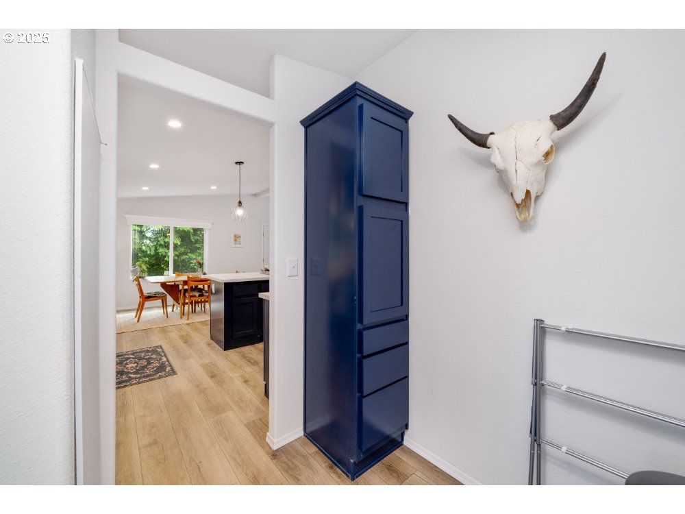 Bay City, Oregon 97107, United States, 2 Bedrooms Bedrooms, ,2 BathroomsBathrooms,Residential,Active,216612