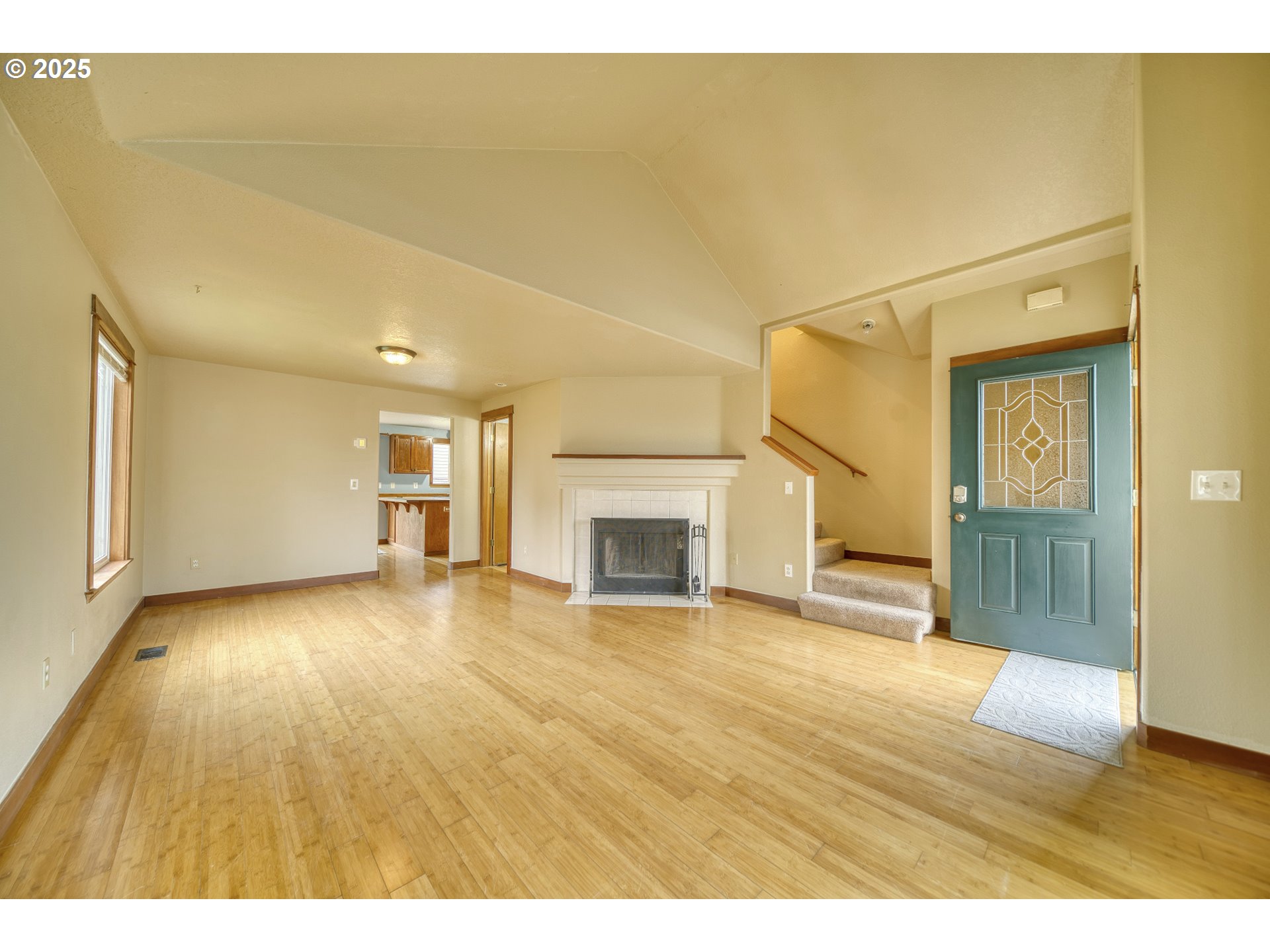 33298 SW MEADOWBROOK DR