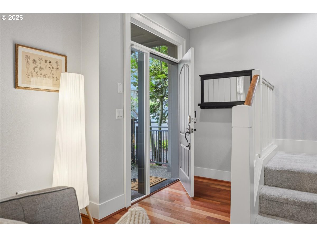 605 SW TRILLIUM CREEK TER