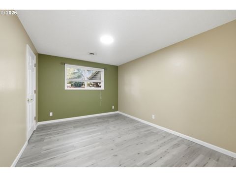 Tiny photo for 85217 Winding Way, Pleasant Hill, OR 97455 (MLS # 100601075)