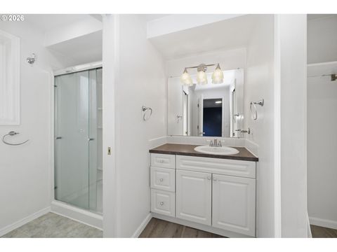 Tiny photo for 85217 Winding Way, Pleasant Hill, OR 97455 (MLS # 100601075)