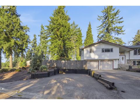 Tiny photo for 85217 Winding Way, Pleasant Hill, OR 97455 (MLS # 100601075)