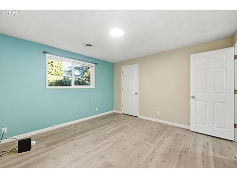 Tiny photo for 85217 Winding Way, Pleasant Hill, OR 97455 (MLS # 100601075)