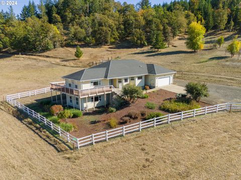 A home in Roseburg