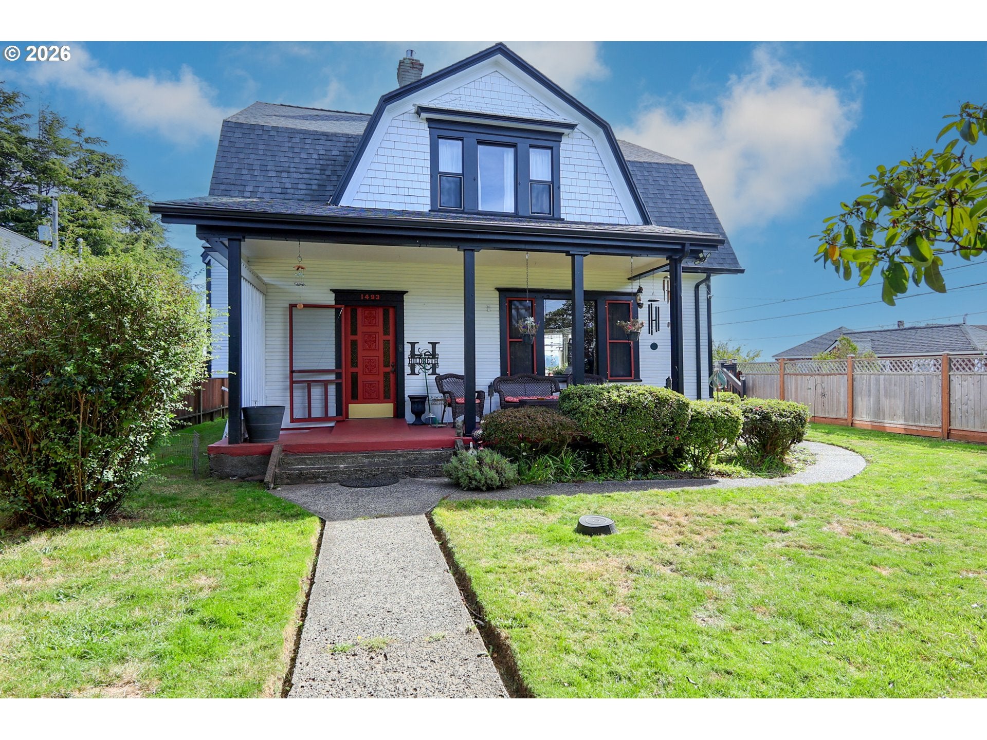 1493 SHERMAN AVE