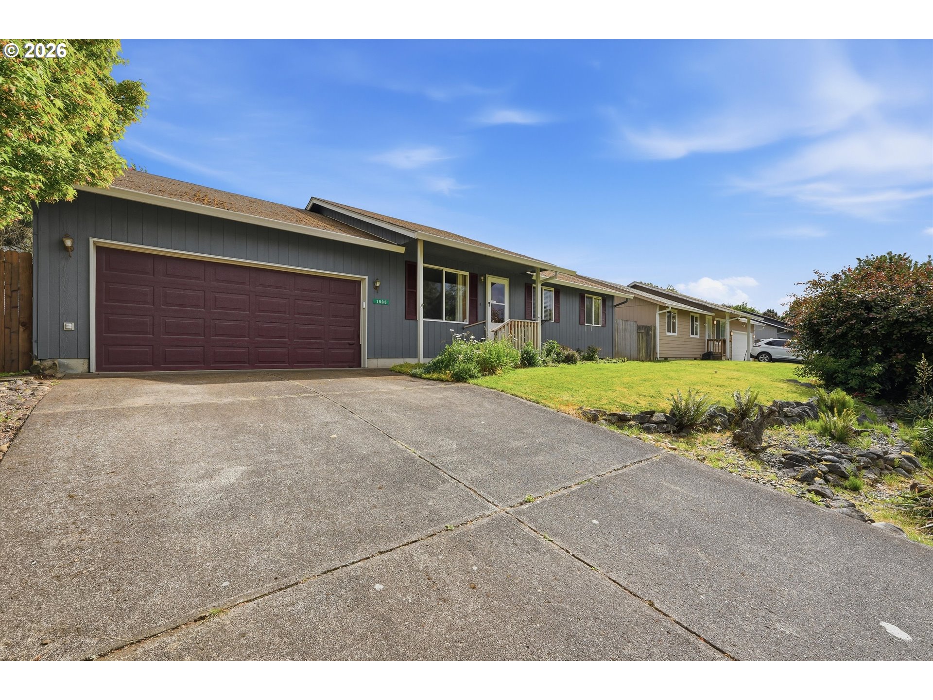 1908 HAWTHORNE CT