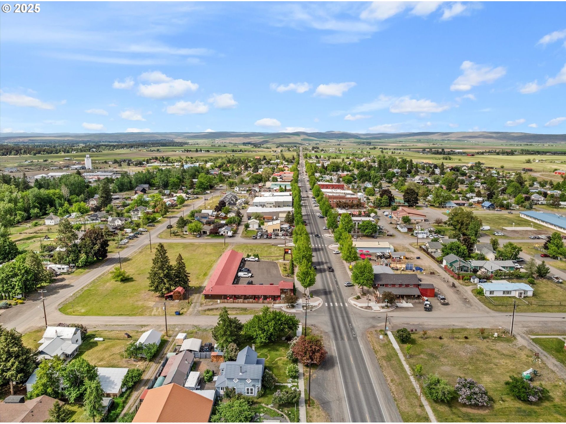 201 S MAIN ST
