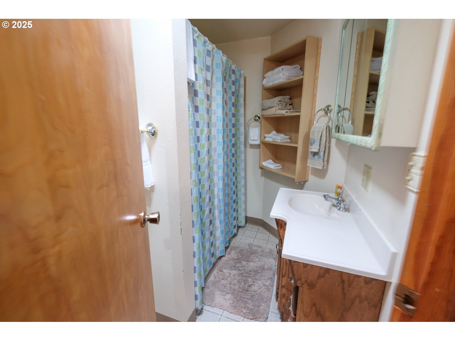 Garibaldi, Oregon 97118, United States, 2 Bedrooms Bedrooms, ,2 BathroomsBathrooms,Residential,Active,121496