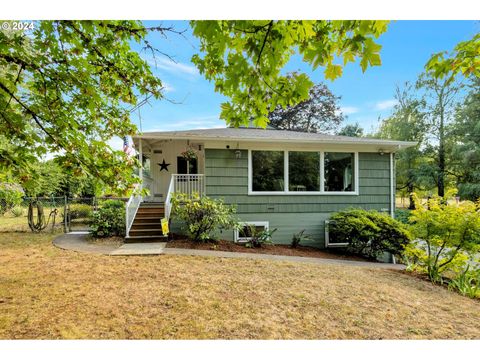 A home in Estacada