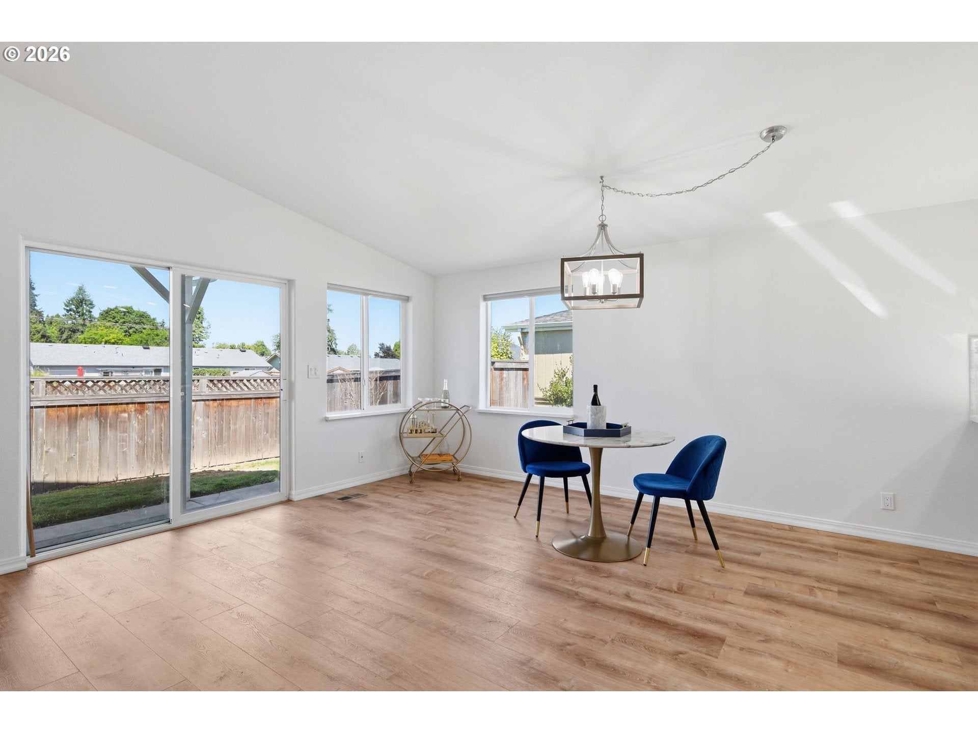 4055 ROYAL AVE 14
