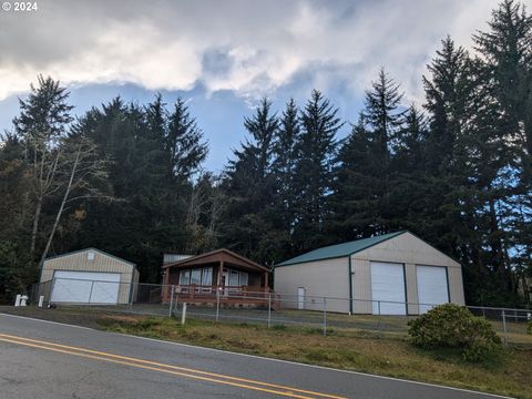 A home in Coos Bay