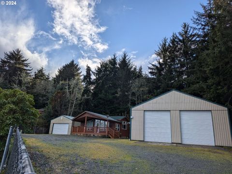 A home in Coos Bay