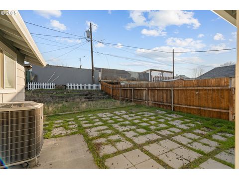 A home in Hermiston