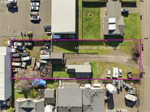 1035 MADERA ST Eugene OR 97402