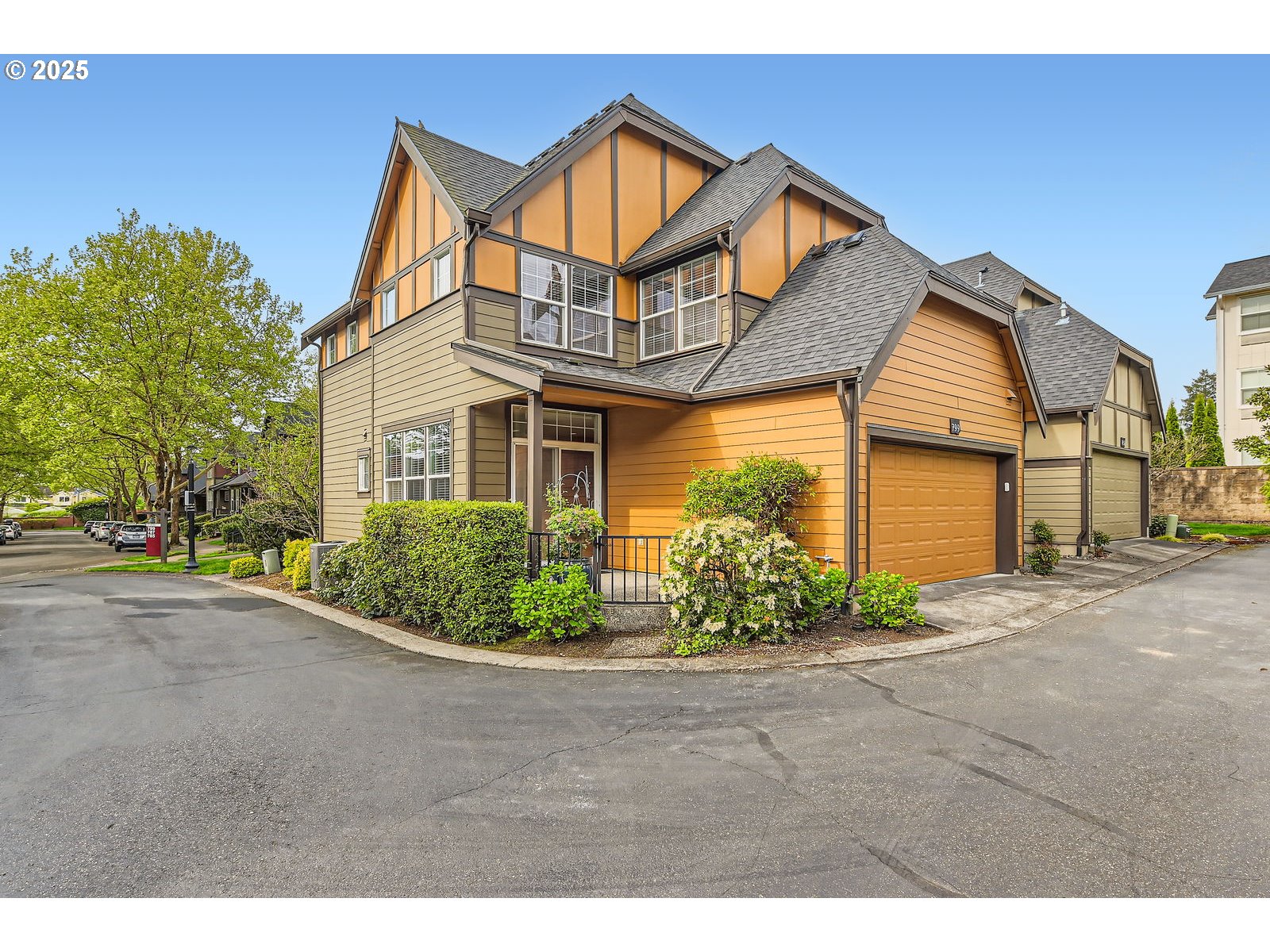 799 NE 70TH AVE