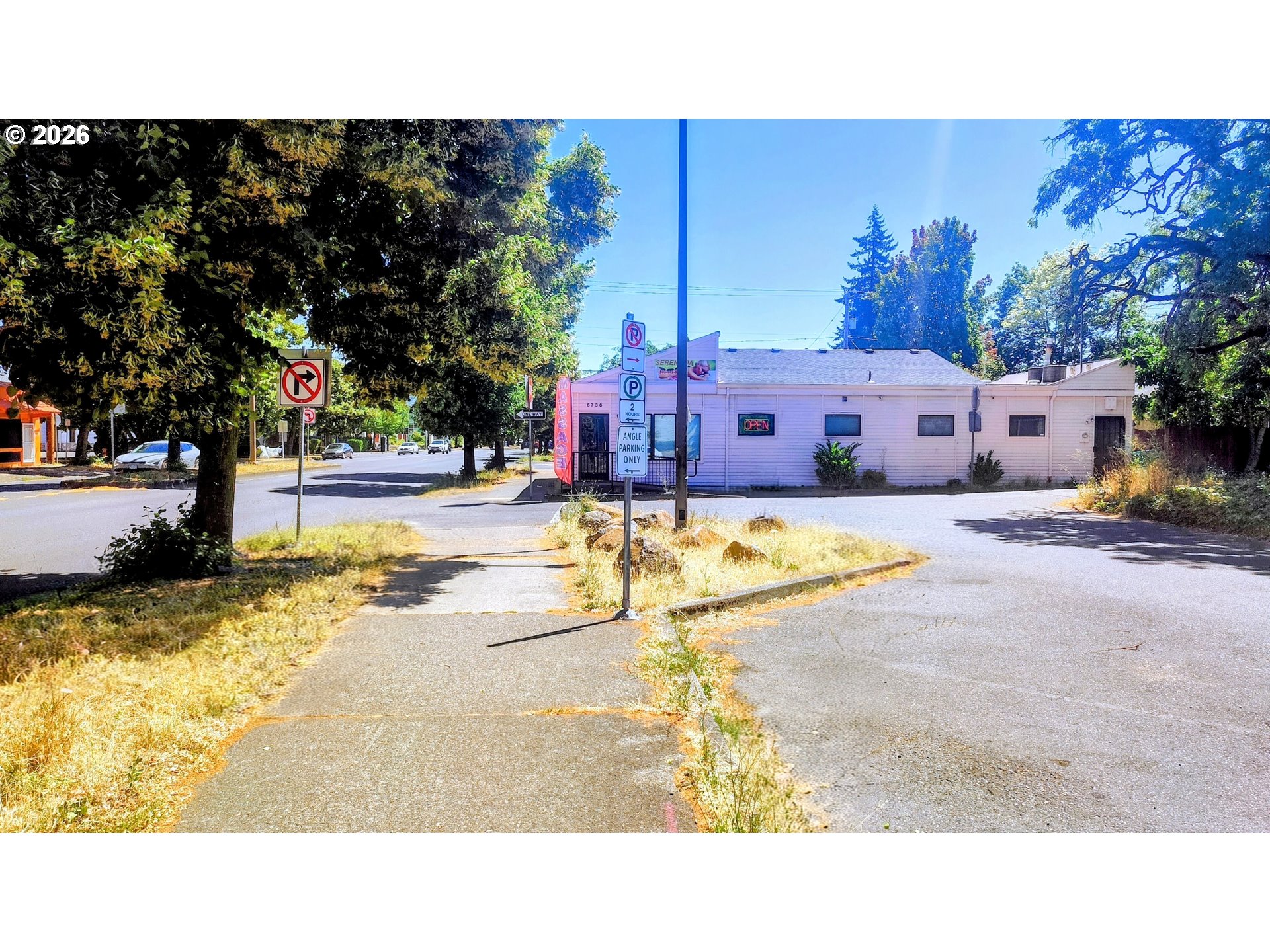 6736 SE POWELL BLVD