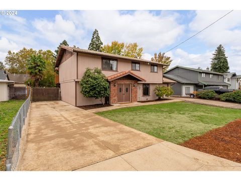 A home in Roseburg