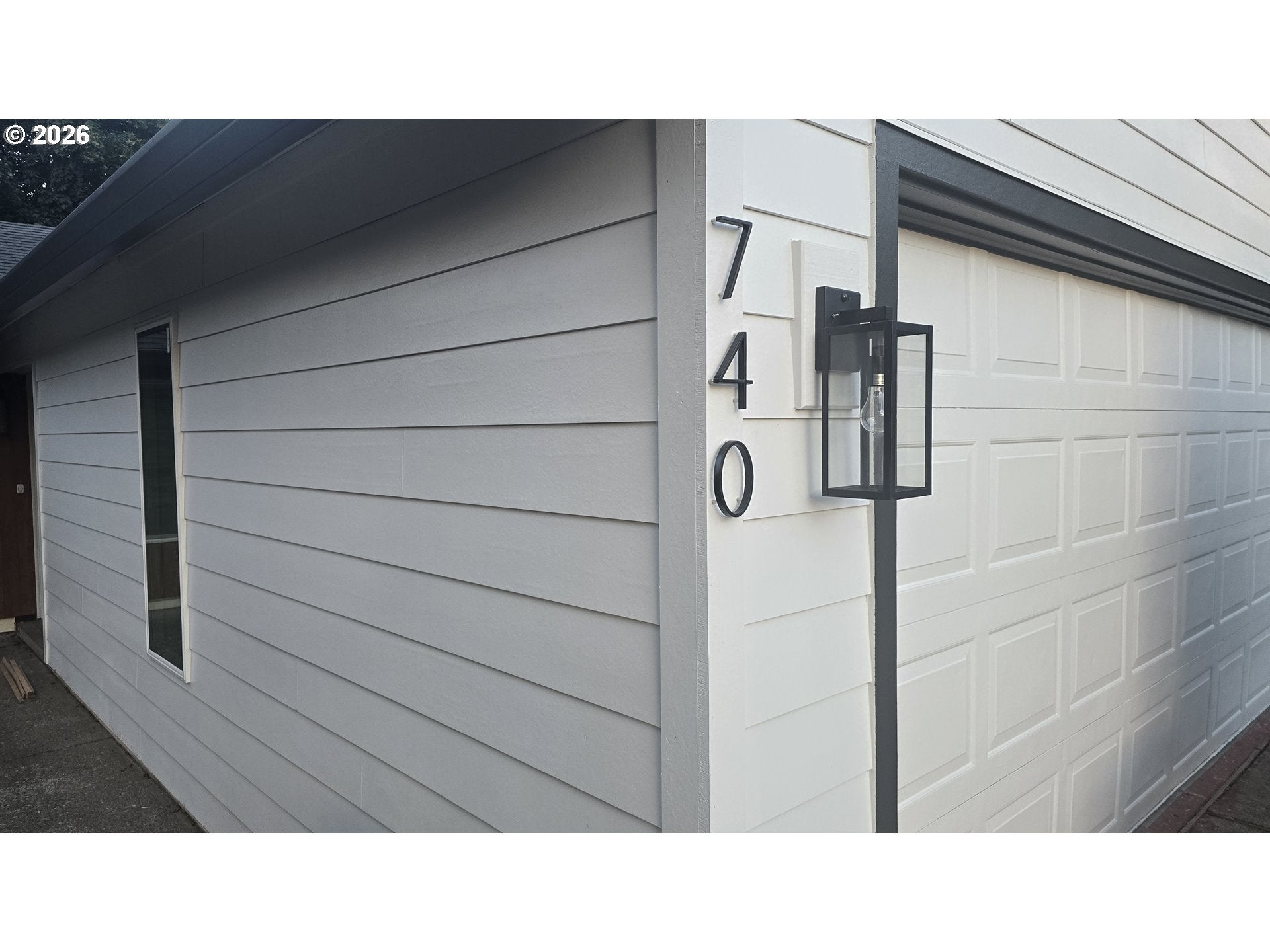 740 SE 18TH AVE