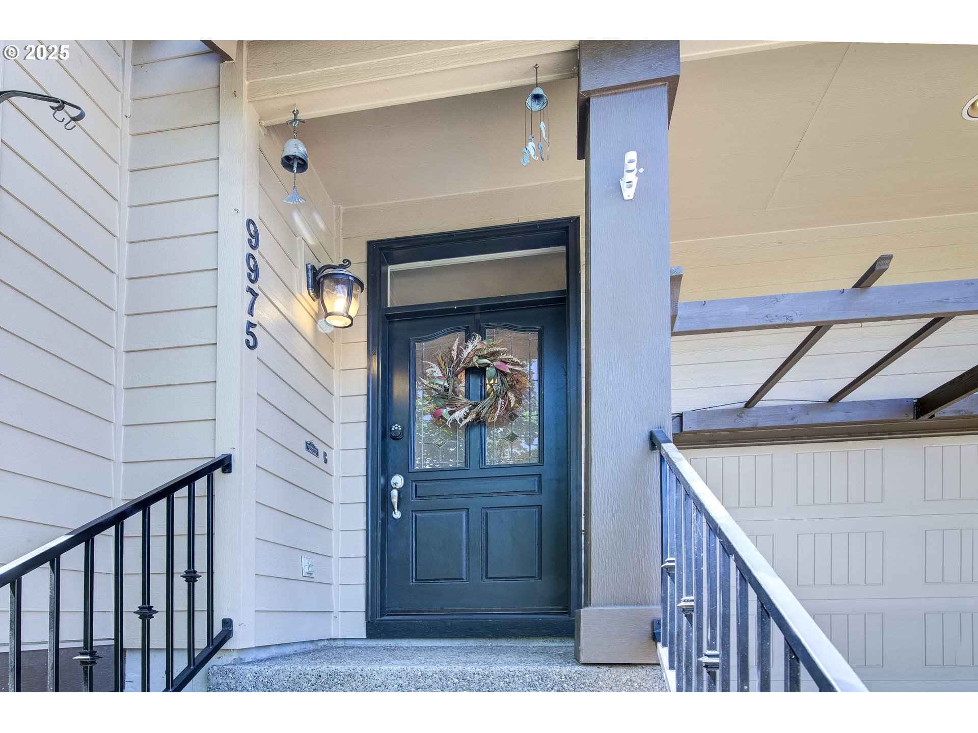9975 SW LEDGESTONE CT
