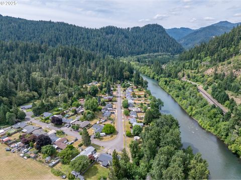 Tiny photo for 77073 Westridge Ave, Westfir, OR 97492 (MLS # 398669220)