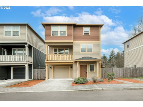 3705 SE 107TH AVE Portland OR 97266