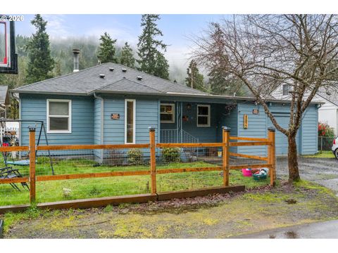Tiny photo for 46822 Sunset Ave, Westfir, OR 97492 (MLS # 208928913)