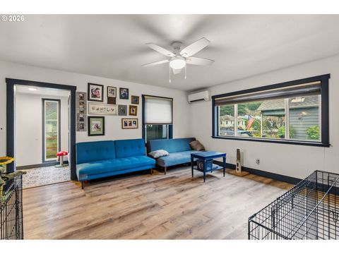 Tiny photo for 46822 Sunset Ave, Westfir, OR 97492 (MLS # 208928913)