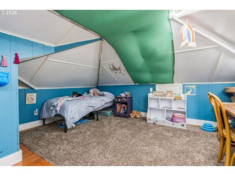 Tiny photo for 46822 Sunset Ave, Westfir, OR 97492 (MLS # 208928913)