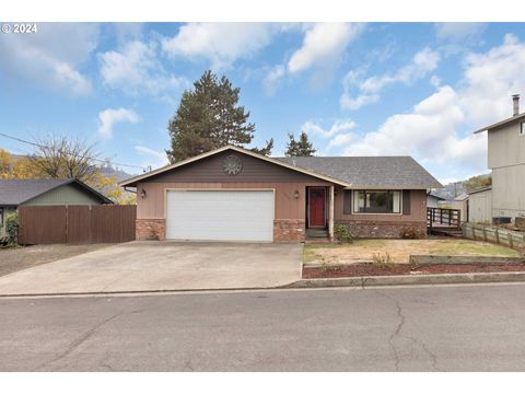 A home in Roseburg