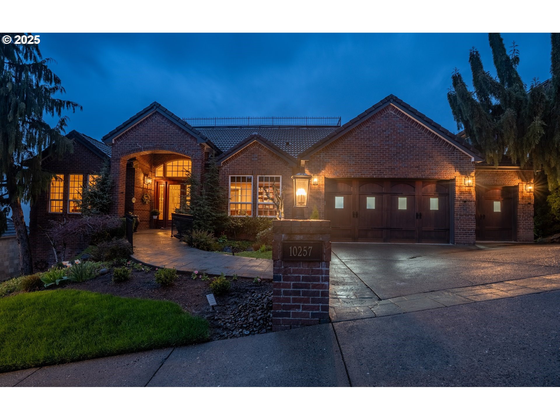 10257 SE CRESCENT RIDGE LOOP