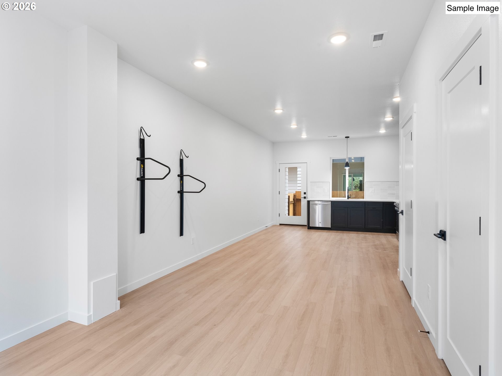 7193 SE CRYSTAL SPRINGS BLVD 8