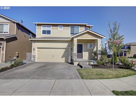 1203 W 17TH AVE La Center WA 98629