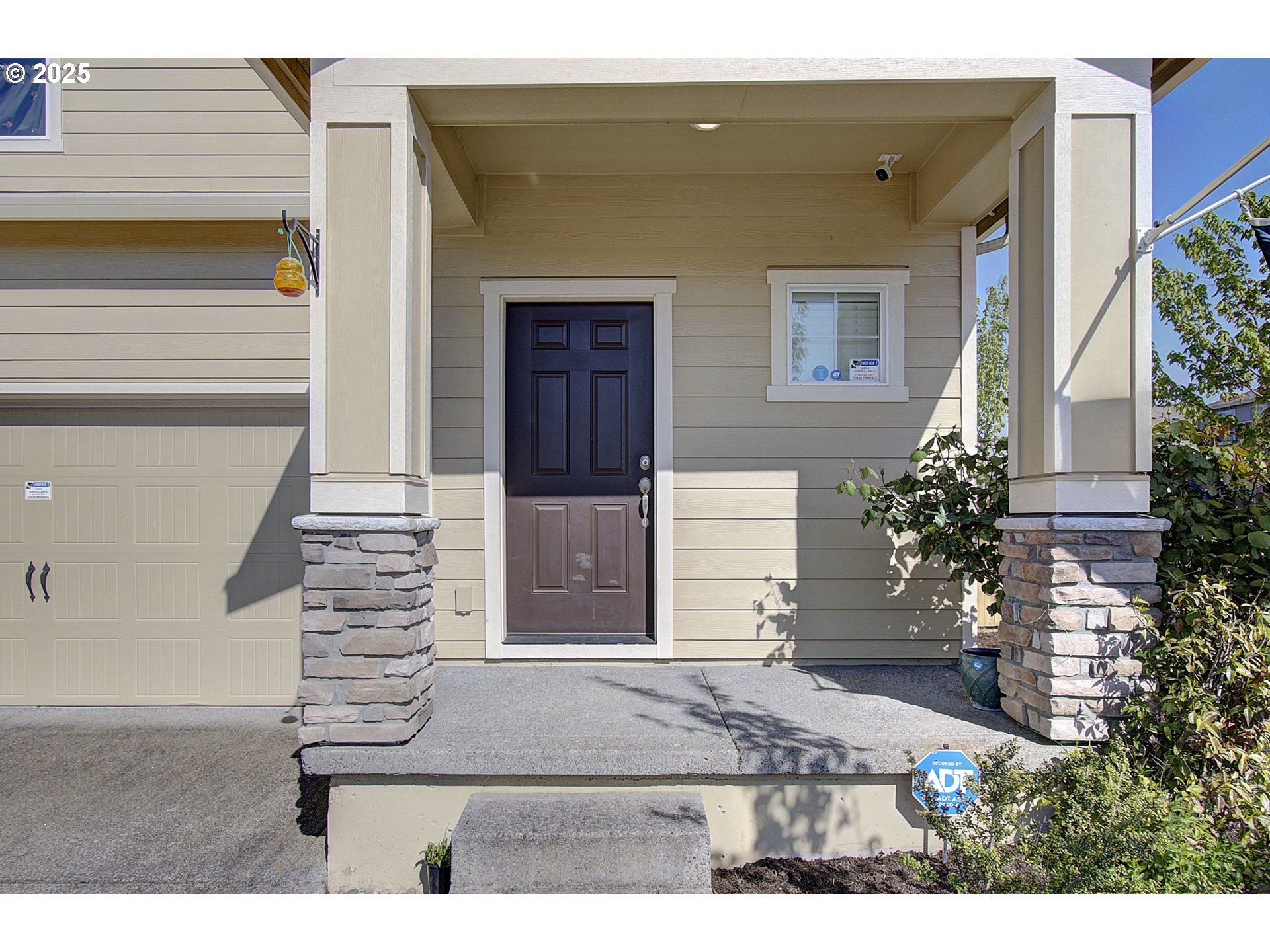 1203 W 17TH AVE