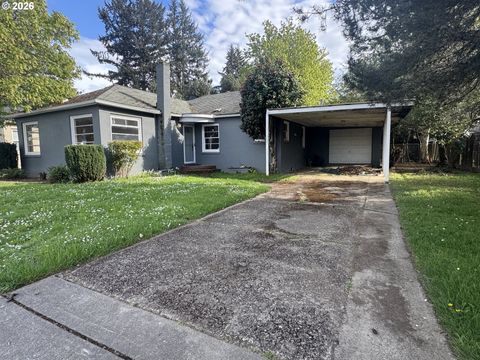 307 SHERMAN ST Amity OR 97101