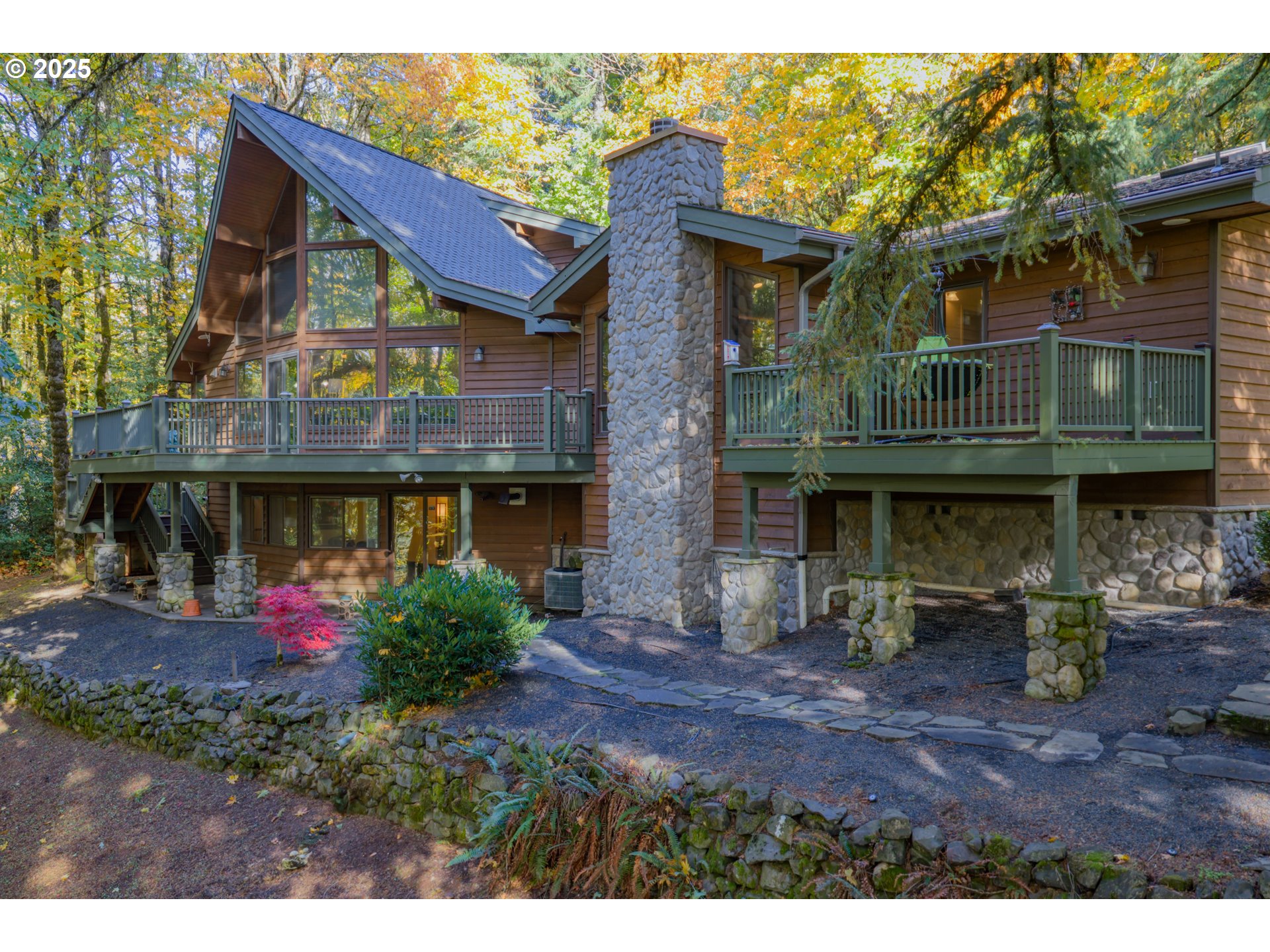 Salem, Oregon 97306, United States, 4 Bedrooms Bedrooms, ,4 BathroomsBathrooms,Residential,Active,237152