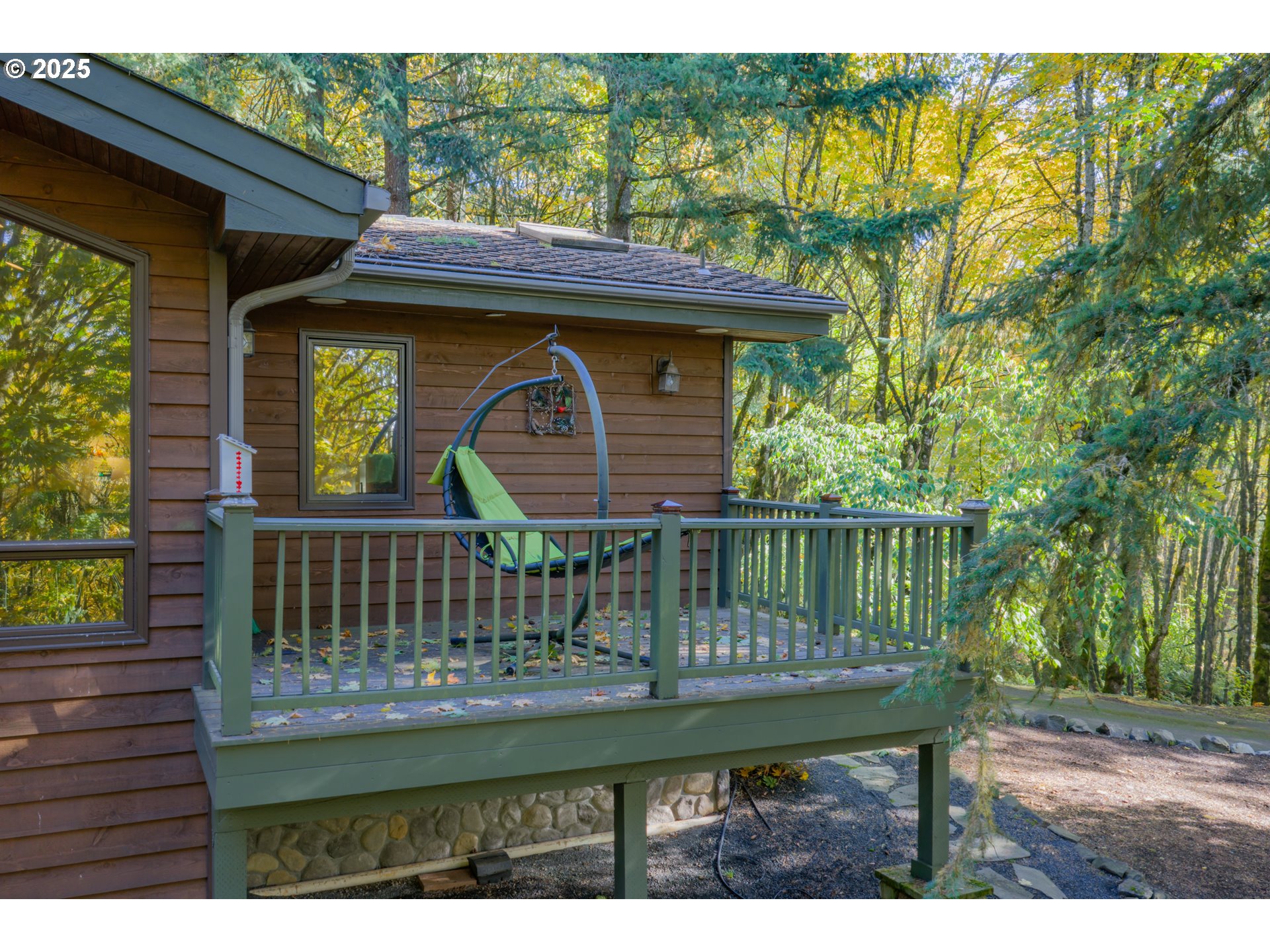 Salem, Oregon 97306, United States, 4 Bedrooms Bedrooms, ,4 BathroomsBathrooms,Residential,Active,237152